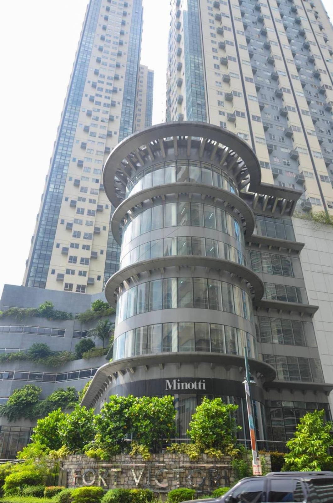 Oasis Regency @ Fort Victoria Bgc Тагиг Экстерьер фото
