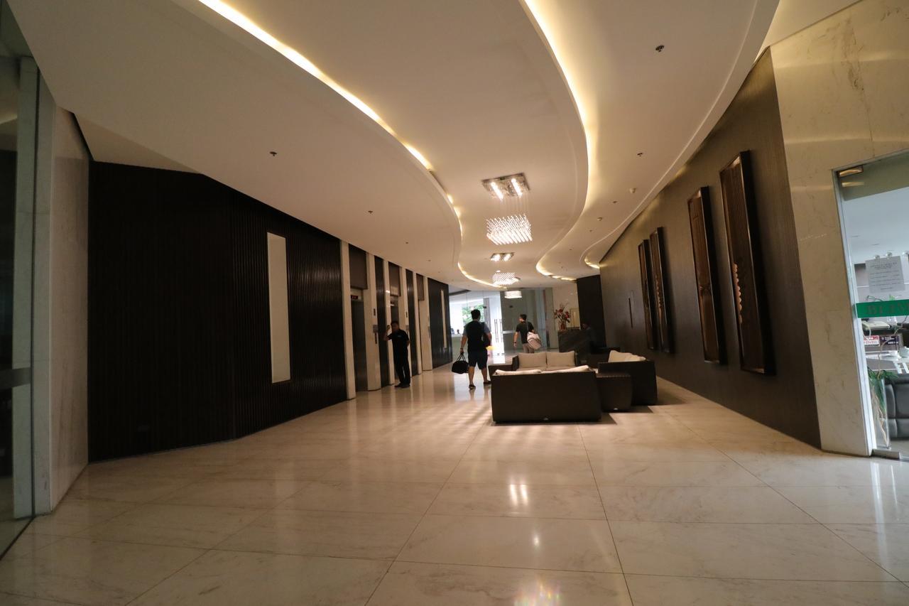 Oasis Regency @ Fort Victoria Bgc Тагиг Экстерьер фото