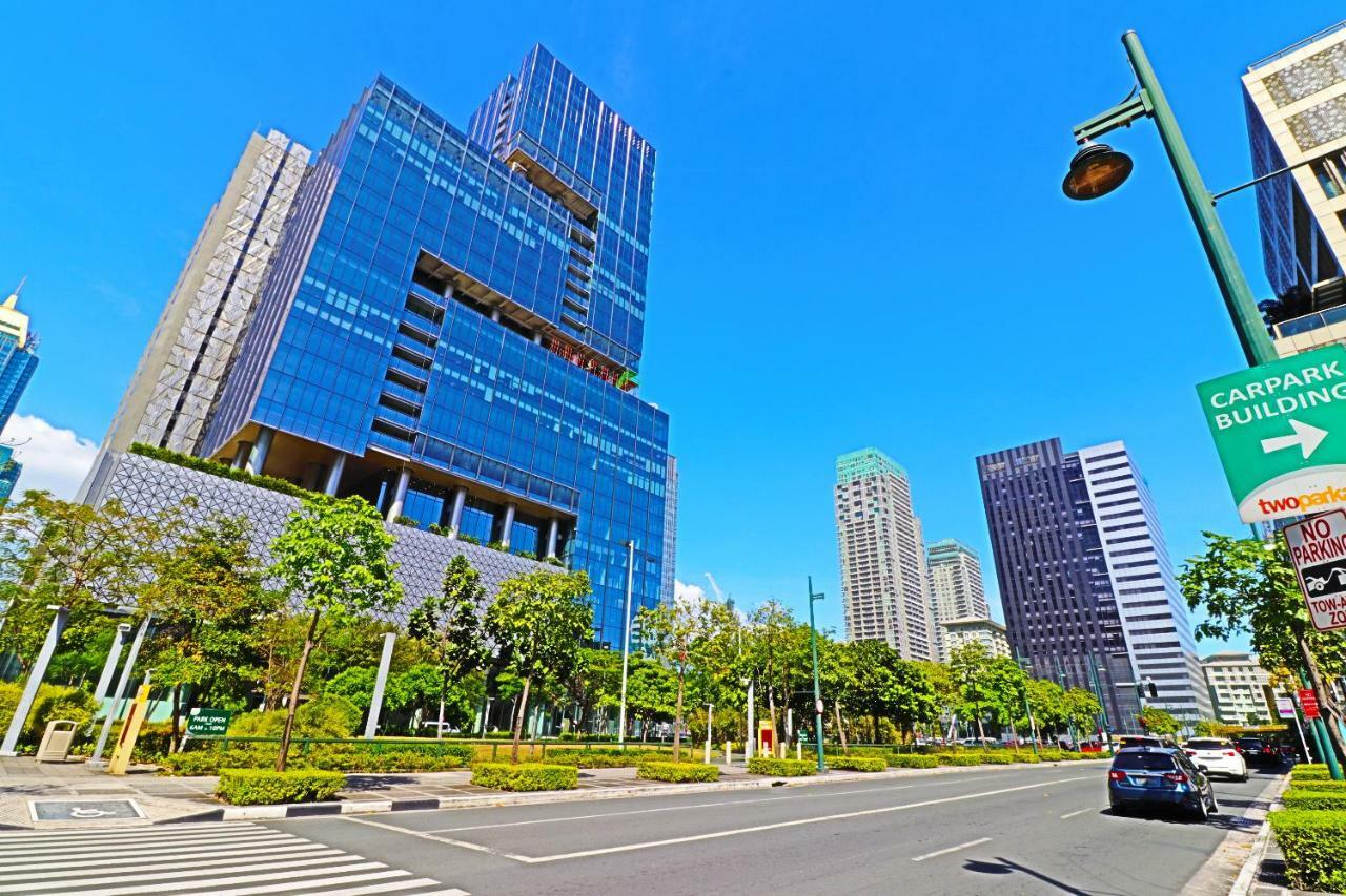 Oasis Regency @ Fort Victoria Bgc Тагиг Экстерьер фото